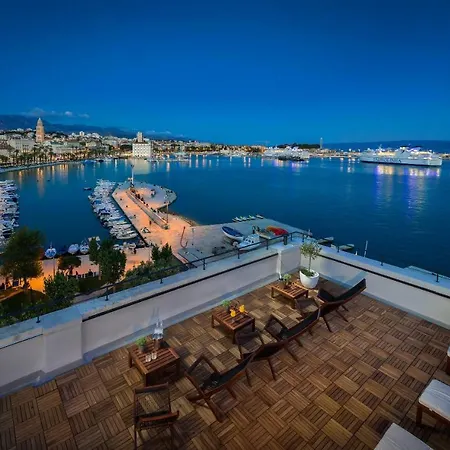 Oda ve Kahvaltı Belvedere Luxury - Breathtaking View Split