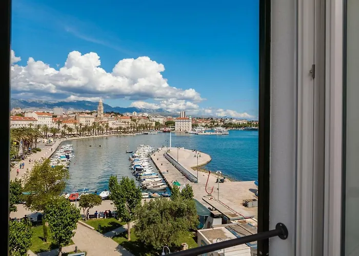 Belvedere Luxury - Breathtaking View Bed and breakfast Split
